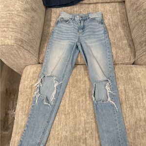 American Eagle Outfitters Light Blue Distressed Skinny Jeans